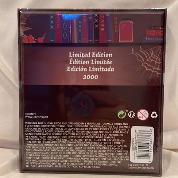 Loungefly X Hocus Pocus Black Flame Candle Lenticular Pin LE only 2000!! - Picture 5 of 9